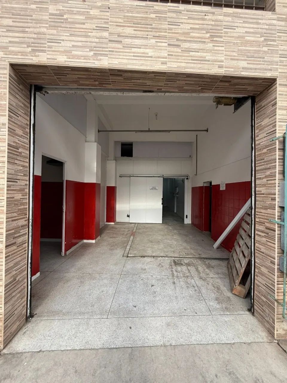 Imóvel comercial com câmara fria frigorifica  - Foto 2