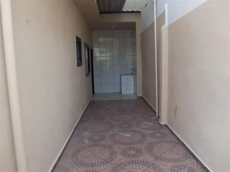 Casa 2 Quartos 4 Cômodos Ferraz de Vasconcelos Jardim Castelo Centro Posto de Saúde Ônibus - Foto 2