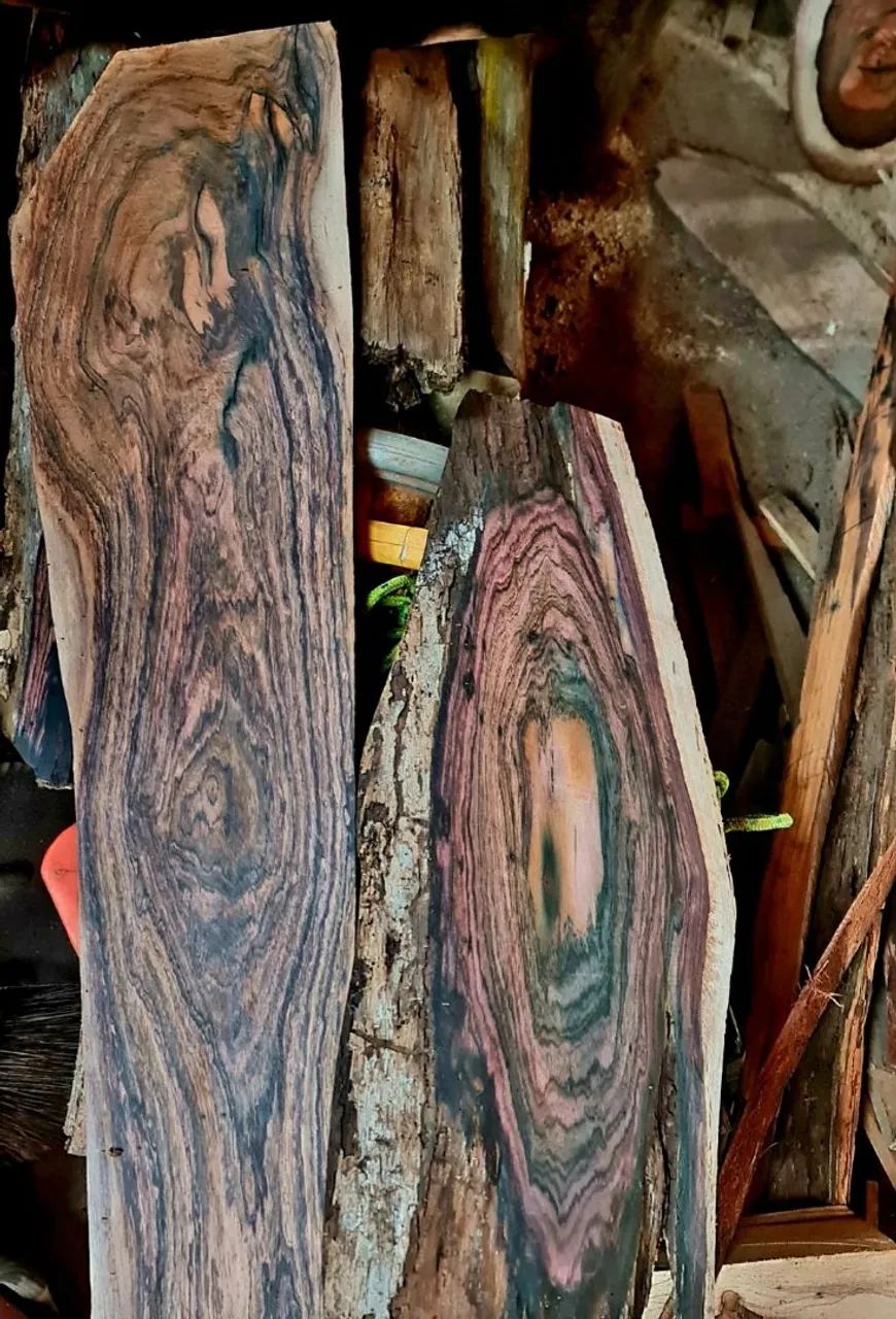 Jacarandá (cutelaria,luthier).