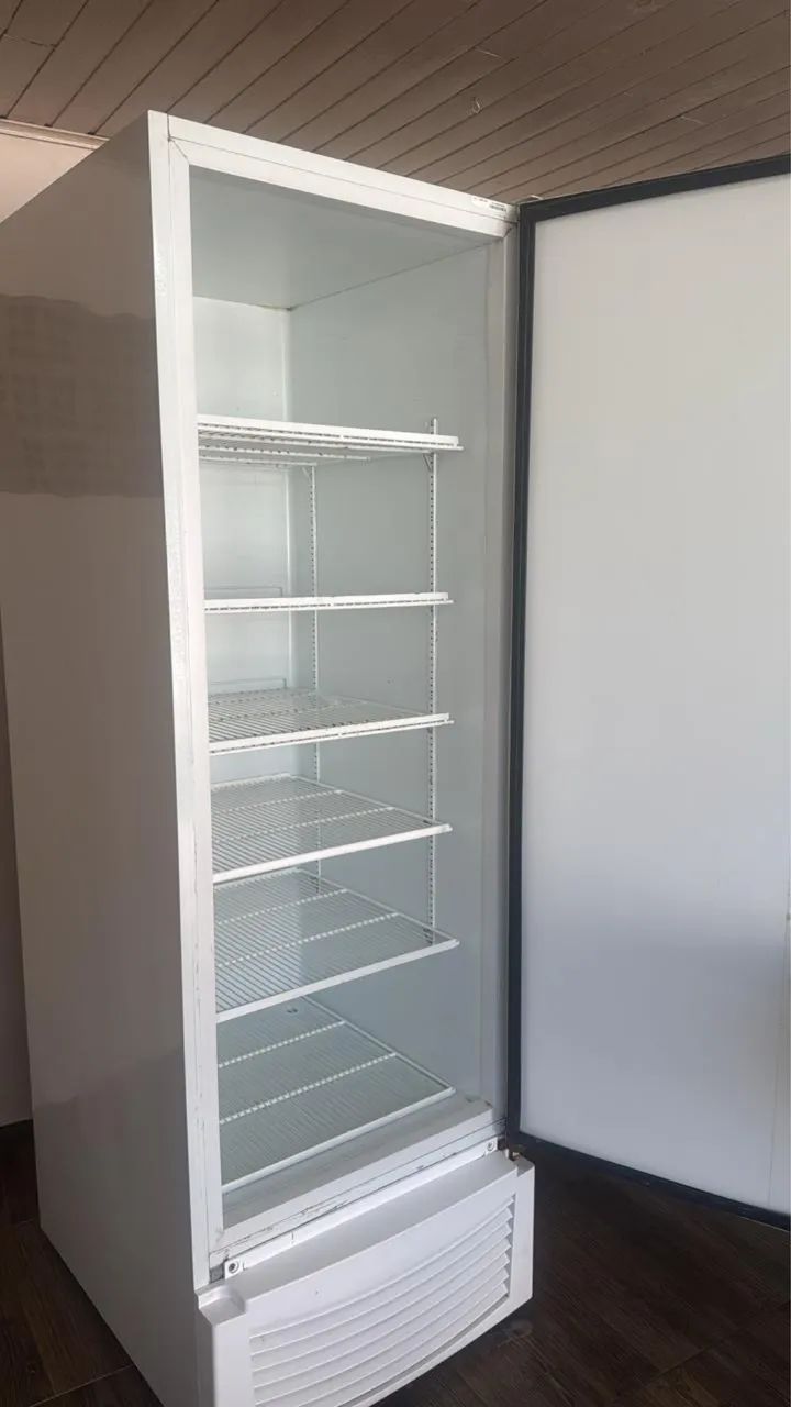 Freezer / Refrigerador Vertical FRICON - 569 Litros - Foto 2