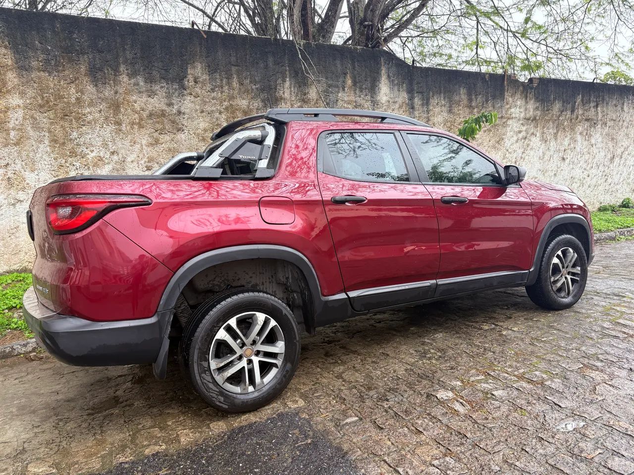 Fiat Toro Toro Freedom 1.8 16V Flex Aut. 2017