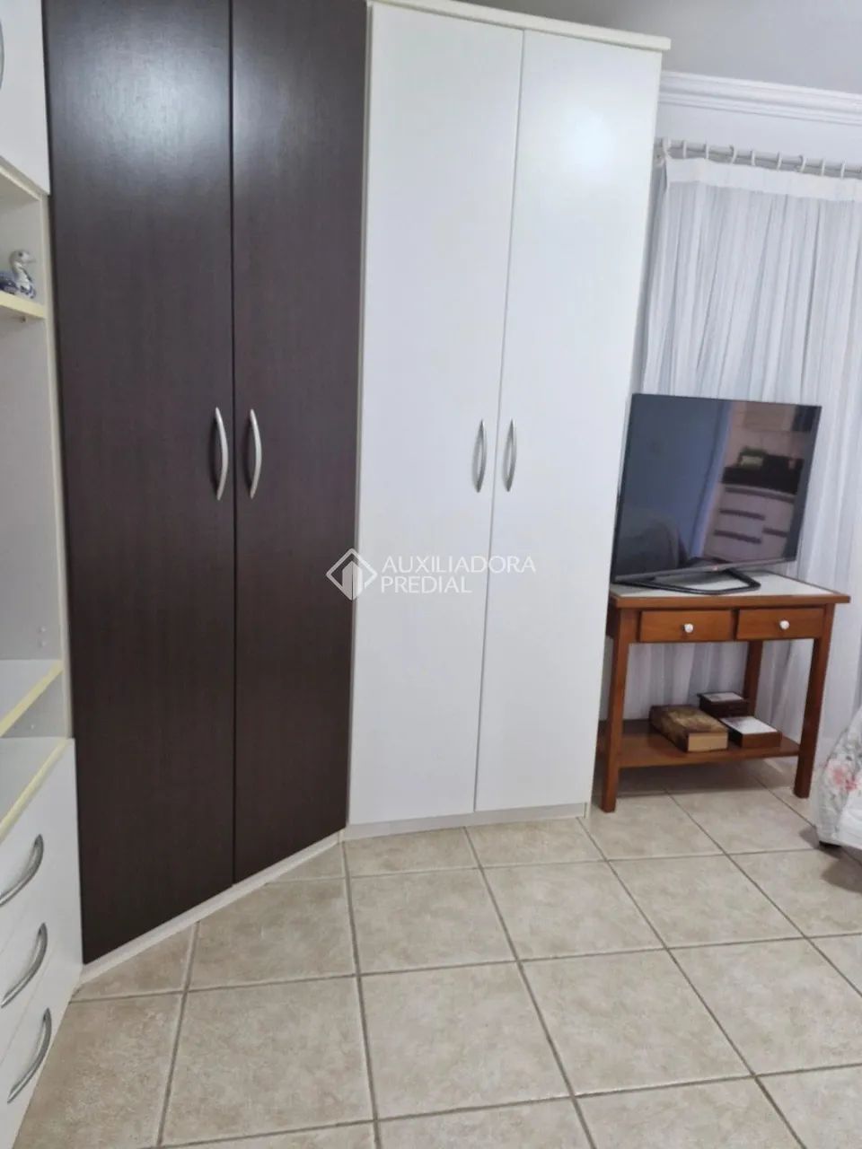 Casa à venda - Santa Mônica | 4 quartos + área gourmet completa - Foto 2