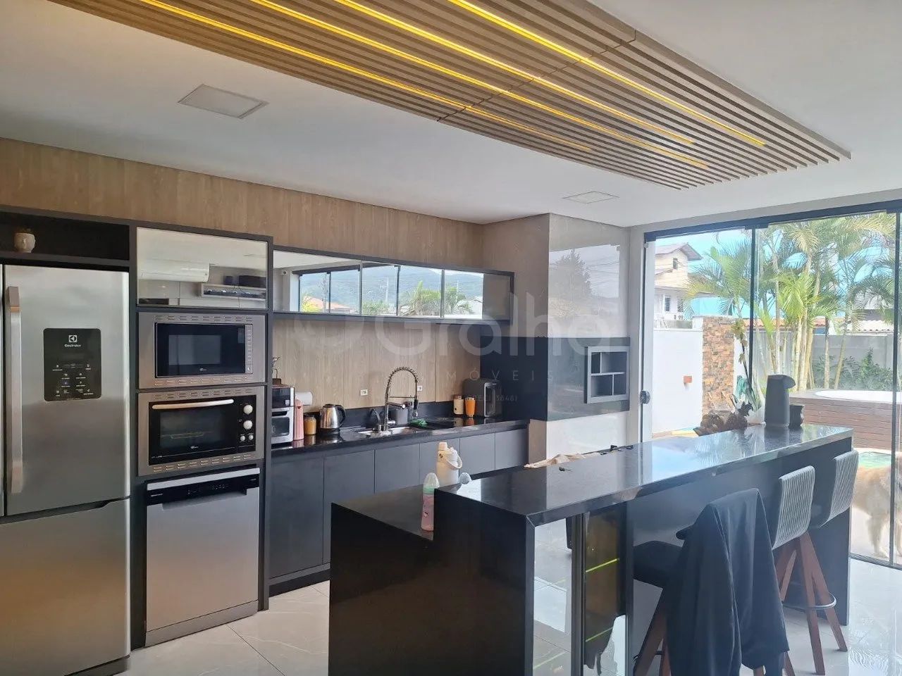 Casa residêncial de 376,02 com 3 suites em Florianópolis - Foto 5