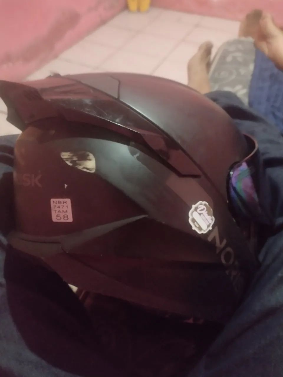 Capacete norisk razor 