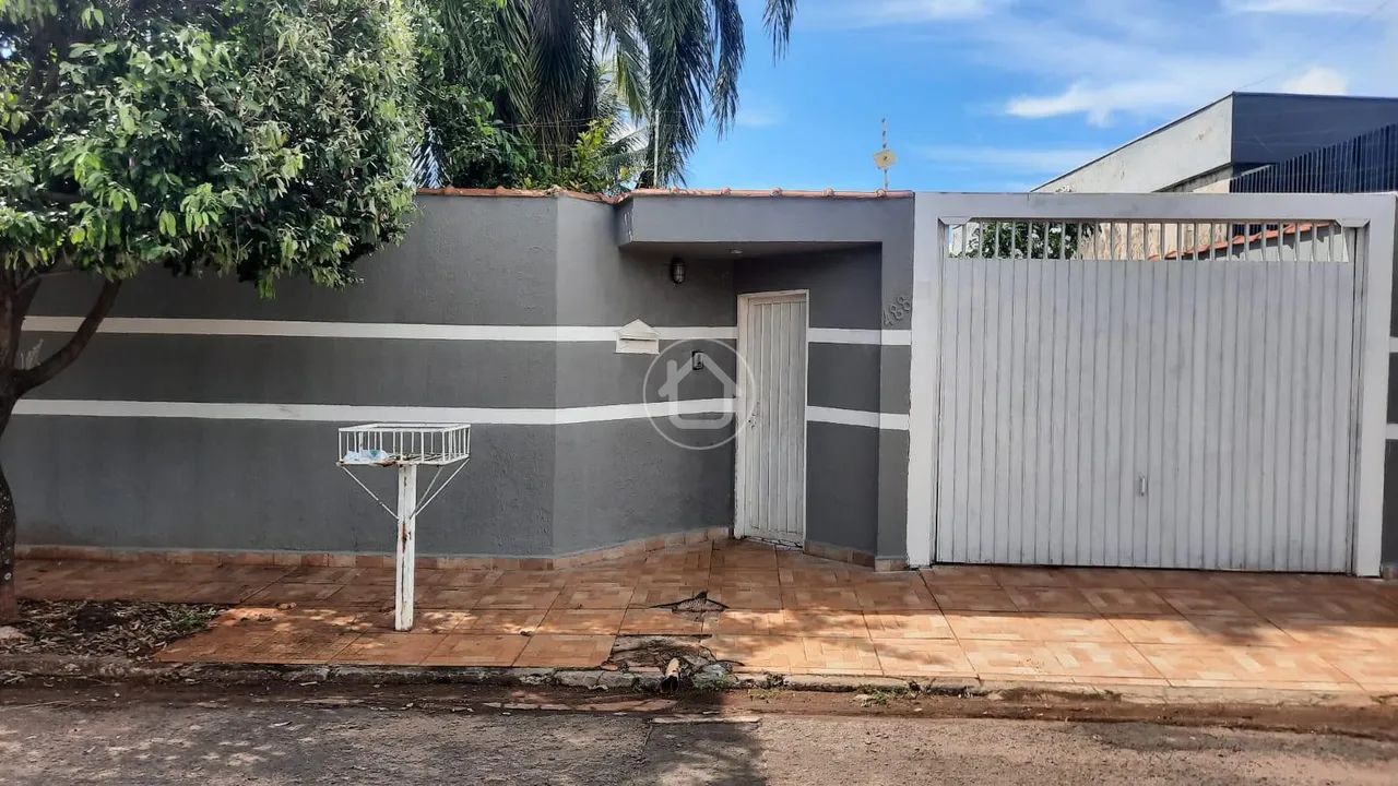 CASA JARDIM PETRÓPOLIS