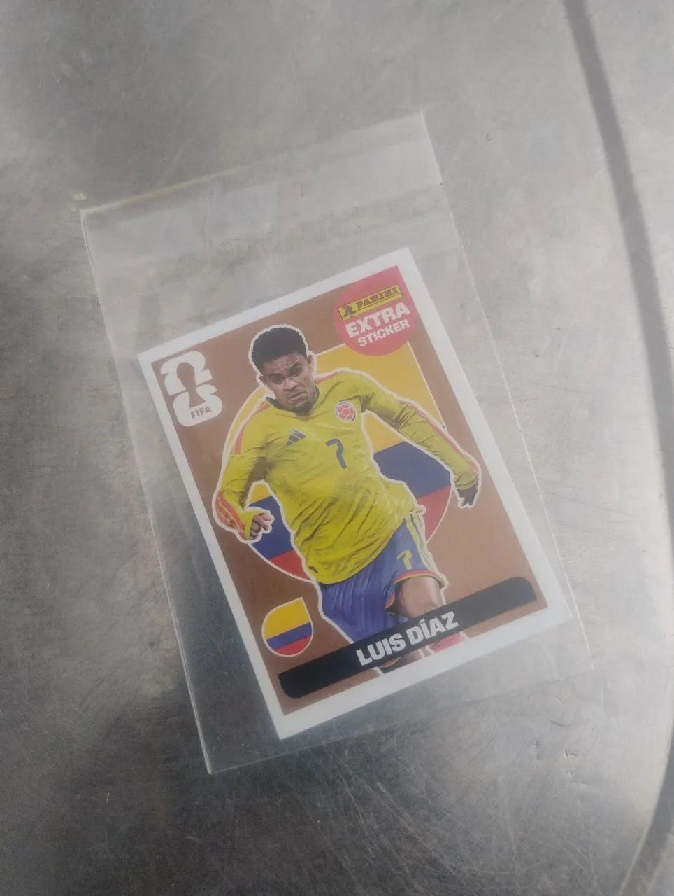 Figurinha extra sticher Luis Díasz
