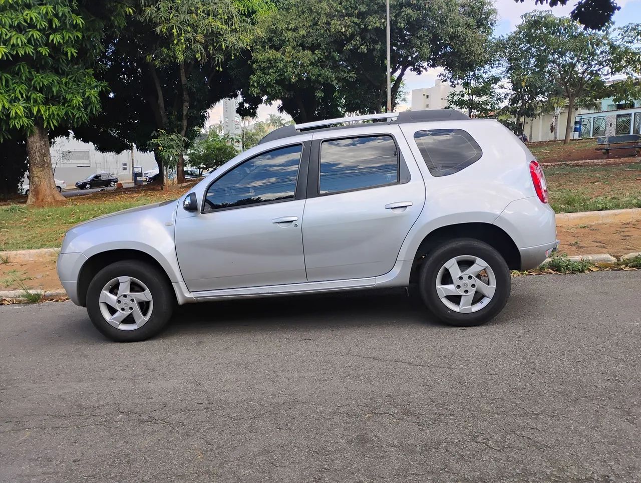 Renault Duster Dynamique 1.6 Hi-flex 16V Mec. 2014 - Foto 3