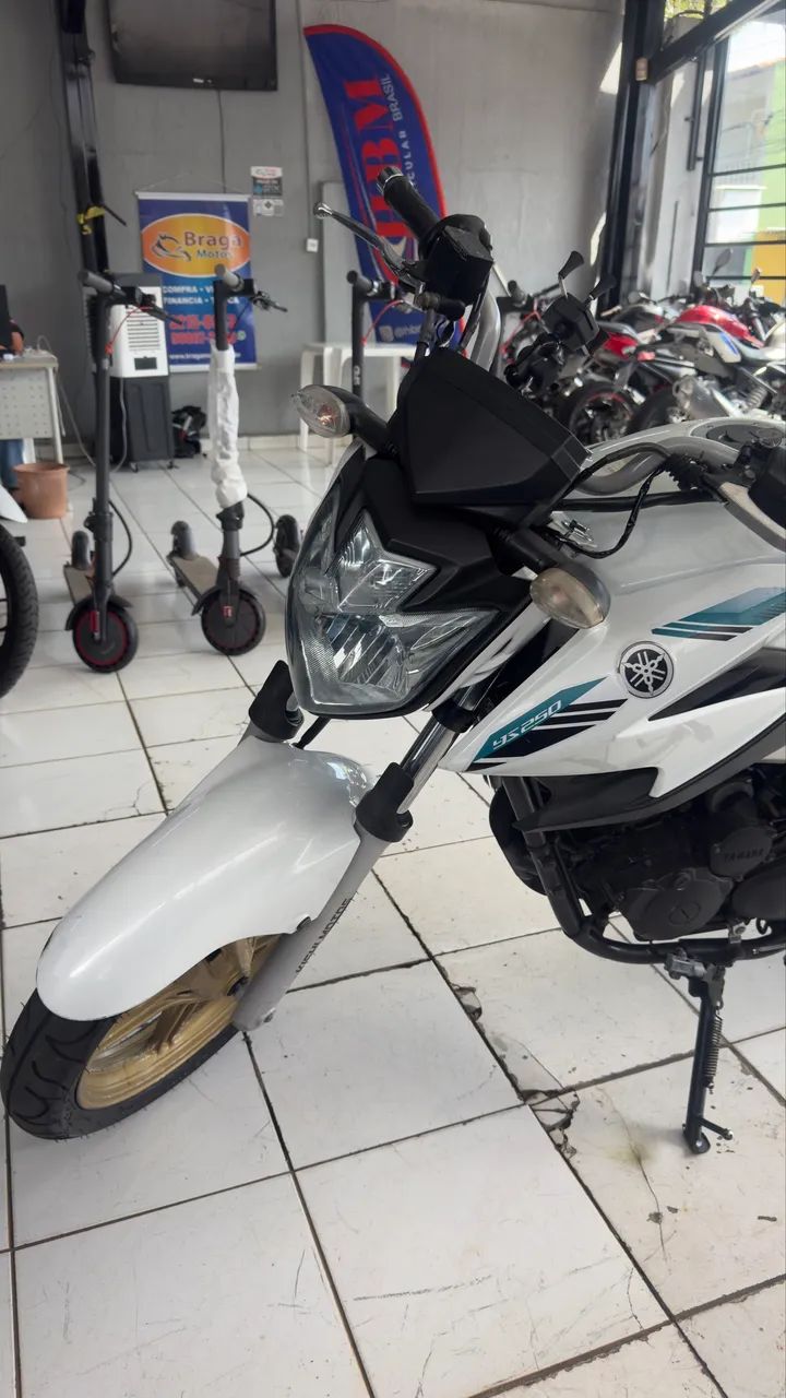 Ys 250 - Foto 5