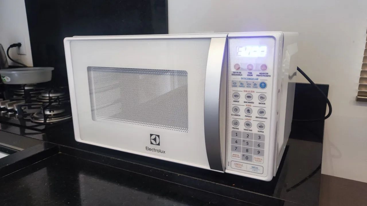 Microondas Eletrolux 20 litros 
