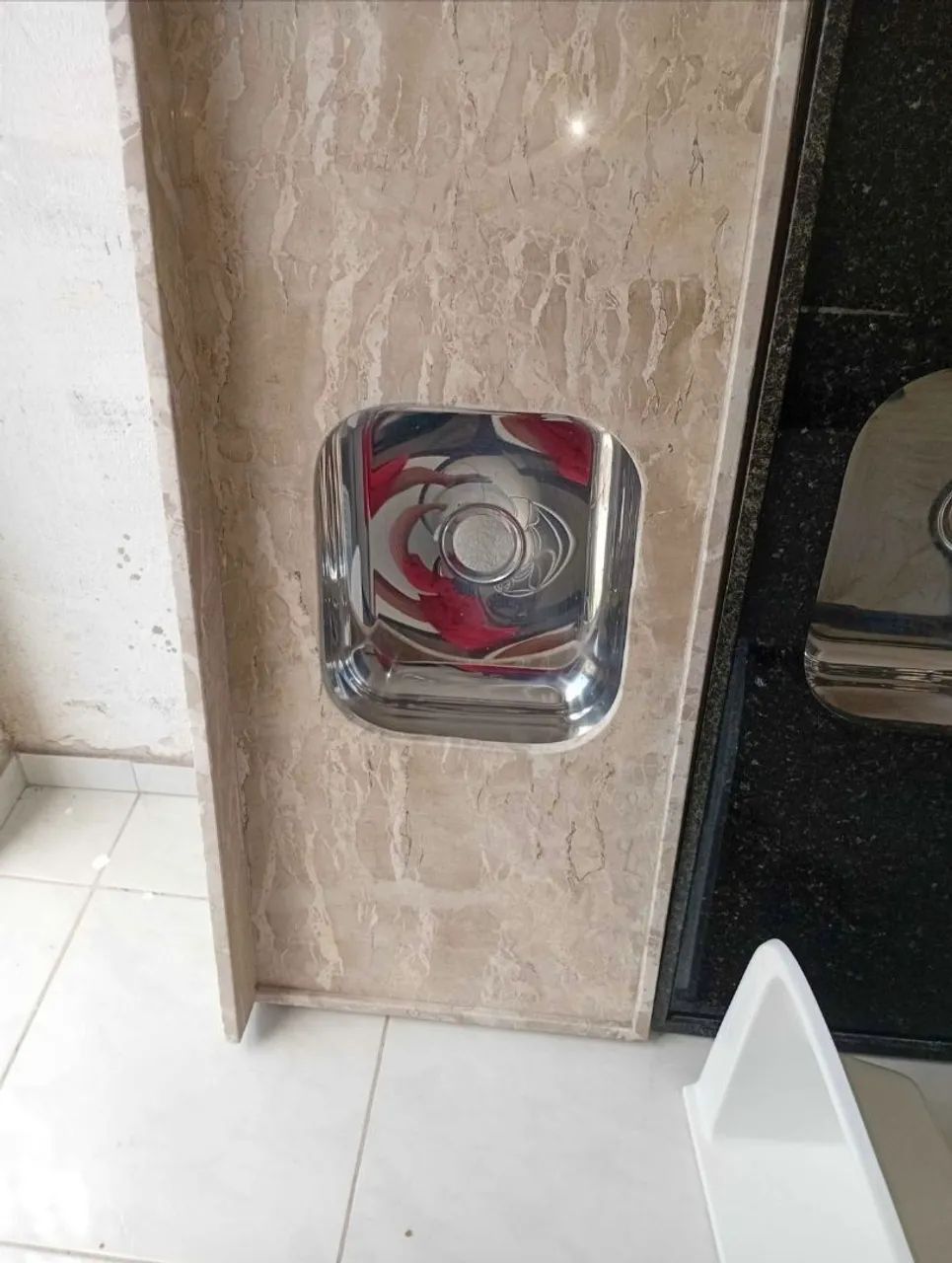 Pias e lavatório sob medida - granito e mármore  - Foto 2