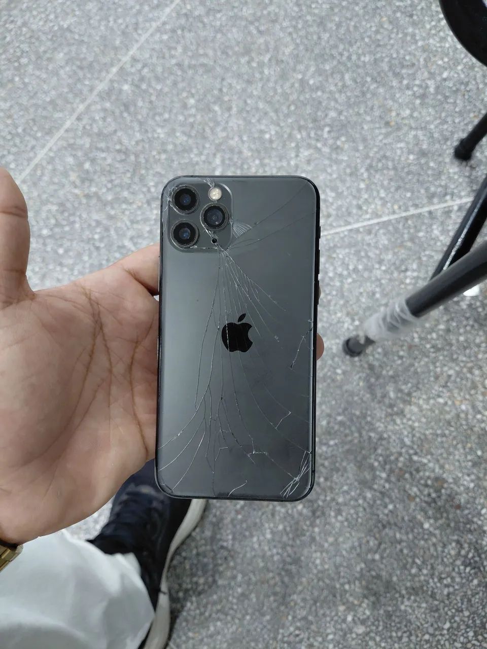 Iphone 11 pro - Foto 3
