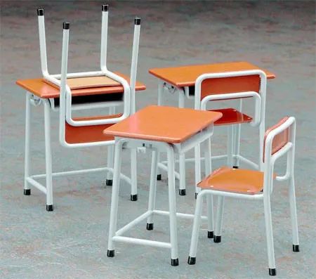 FIGMA - Mesas de Escola (Model Kit)