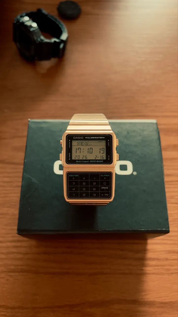 RELÓGIO CASIO DATABANK DBC-611c Dourado