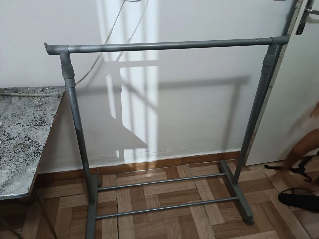 Cabideiro de roupa super resistente - Foto 3