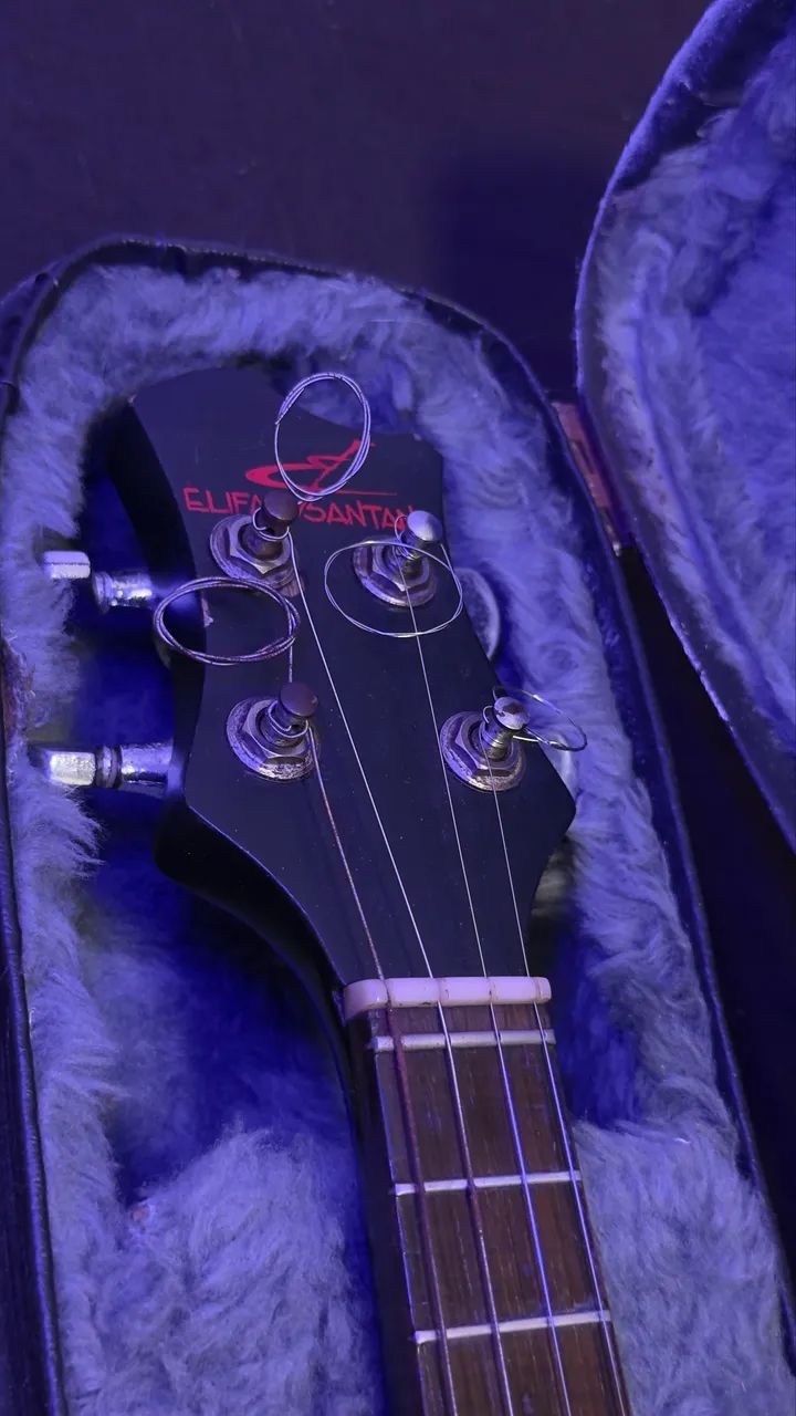 Vendo Cavaquinho vazado Elifas 