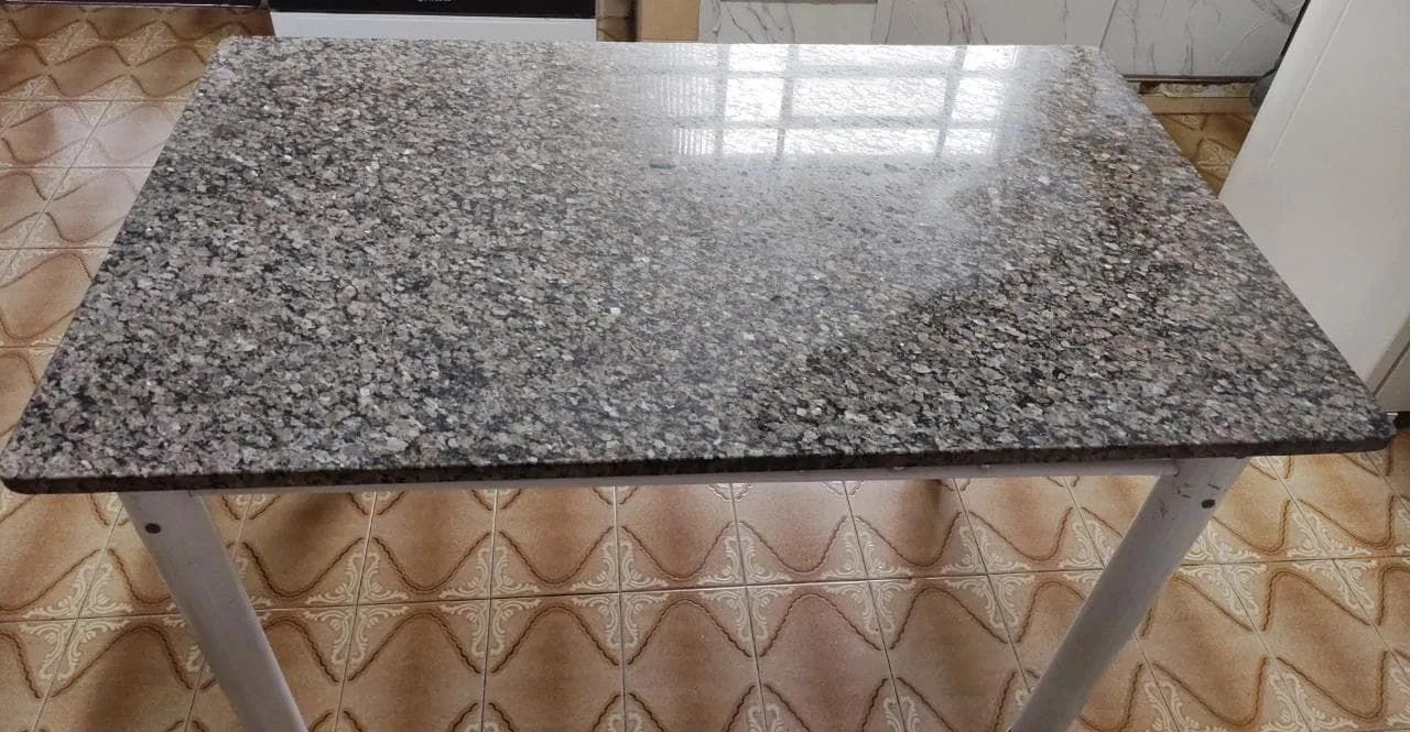 Mesa de jantar para 4 cadeiras 120x75 - Foto 2