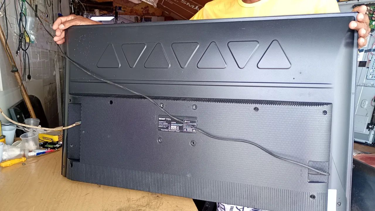 Tv Smart Tcl 43 Polegas  - Foto 2