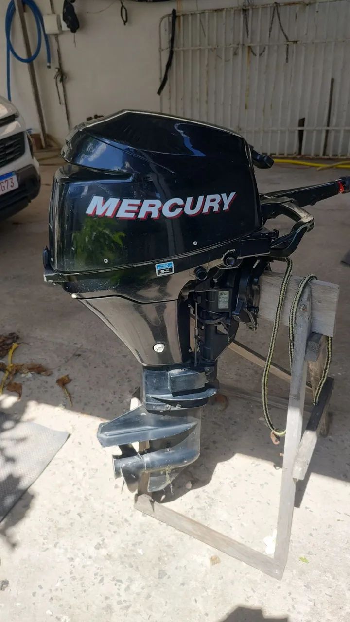 Motor Mercury 8 hp