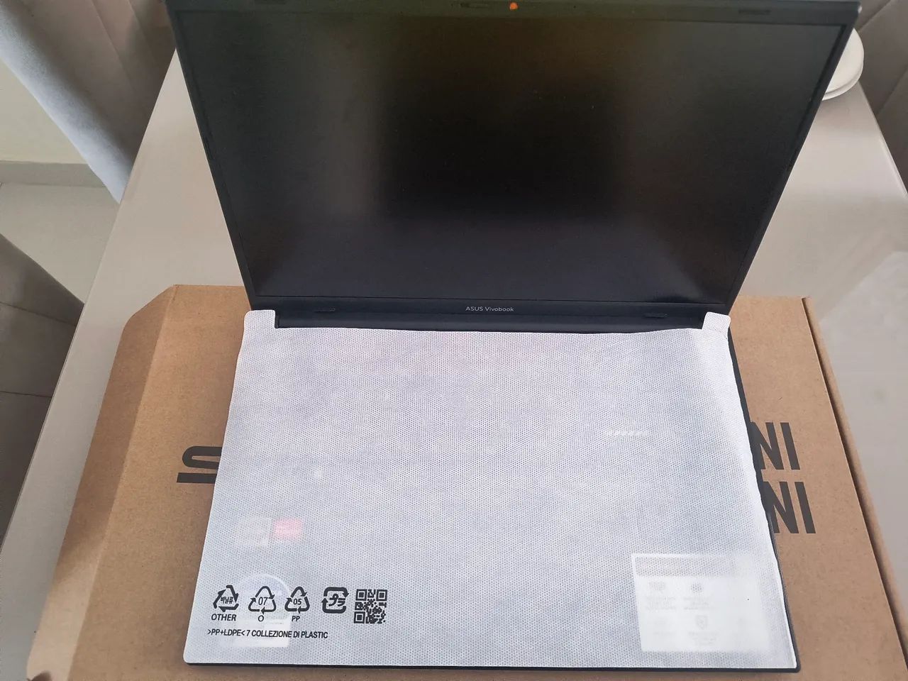 Notebook ASUS Vivobook Go 15 - Foto 6