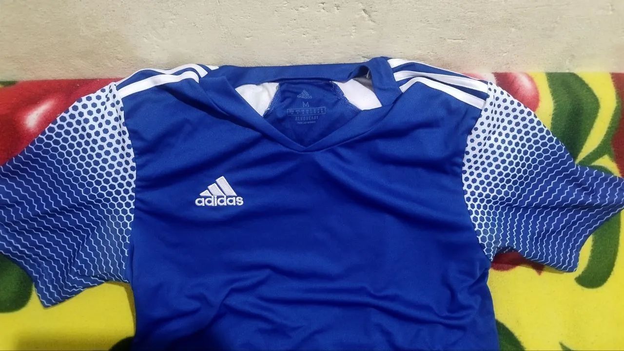 Camisa Adidas Tamanho M Original  - Foto 3