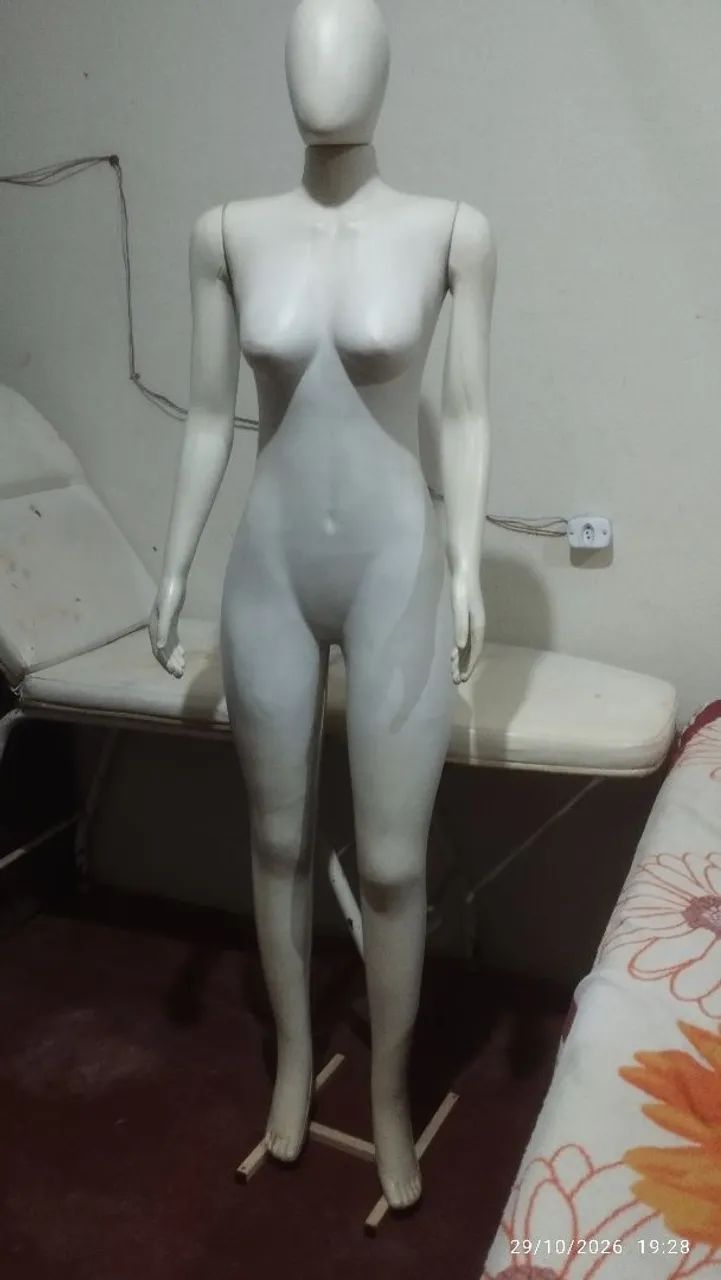 Vendo, Manequim e Maca Estética  - Foto 3