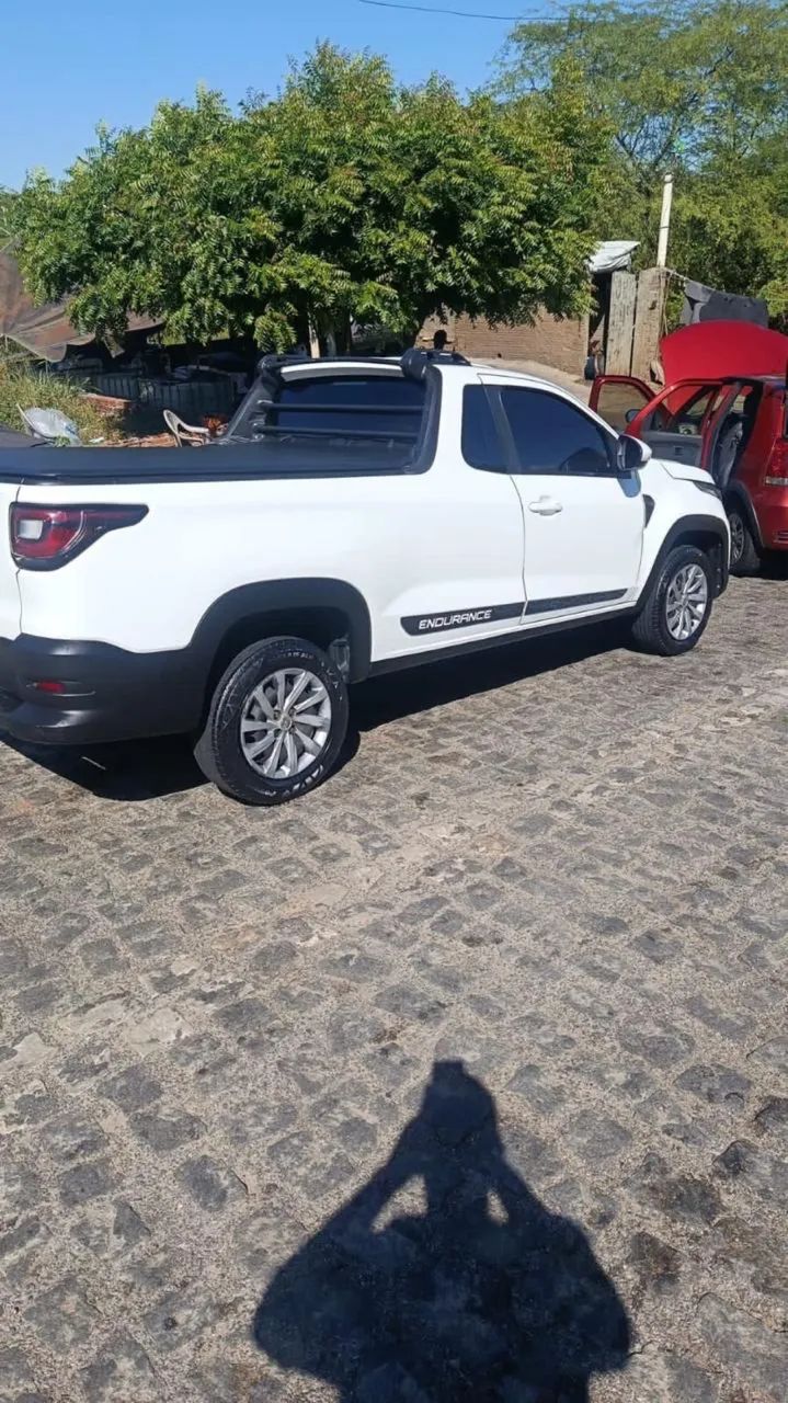 Fiat Strada Endurance 1.4 Flex 8V CS Plus 2022 - Foto 3