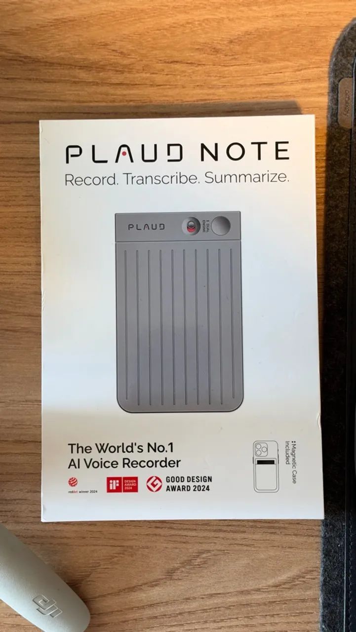 Plaud gravador 