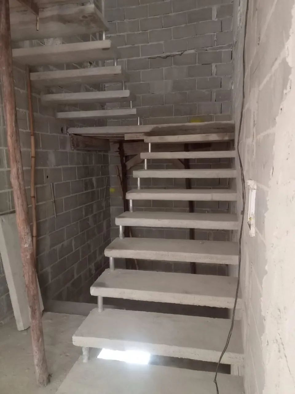 Escadas planejadas em concreto  - Foto 4