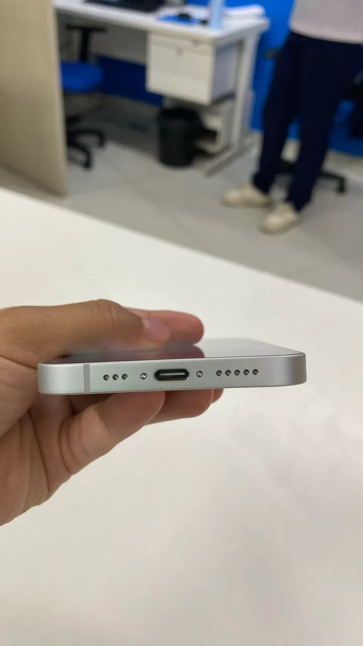 IPHONE 16E 128GB - Foto 5