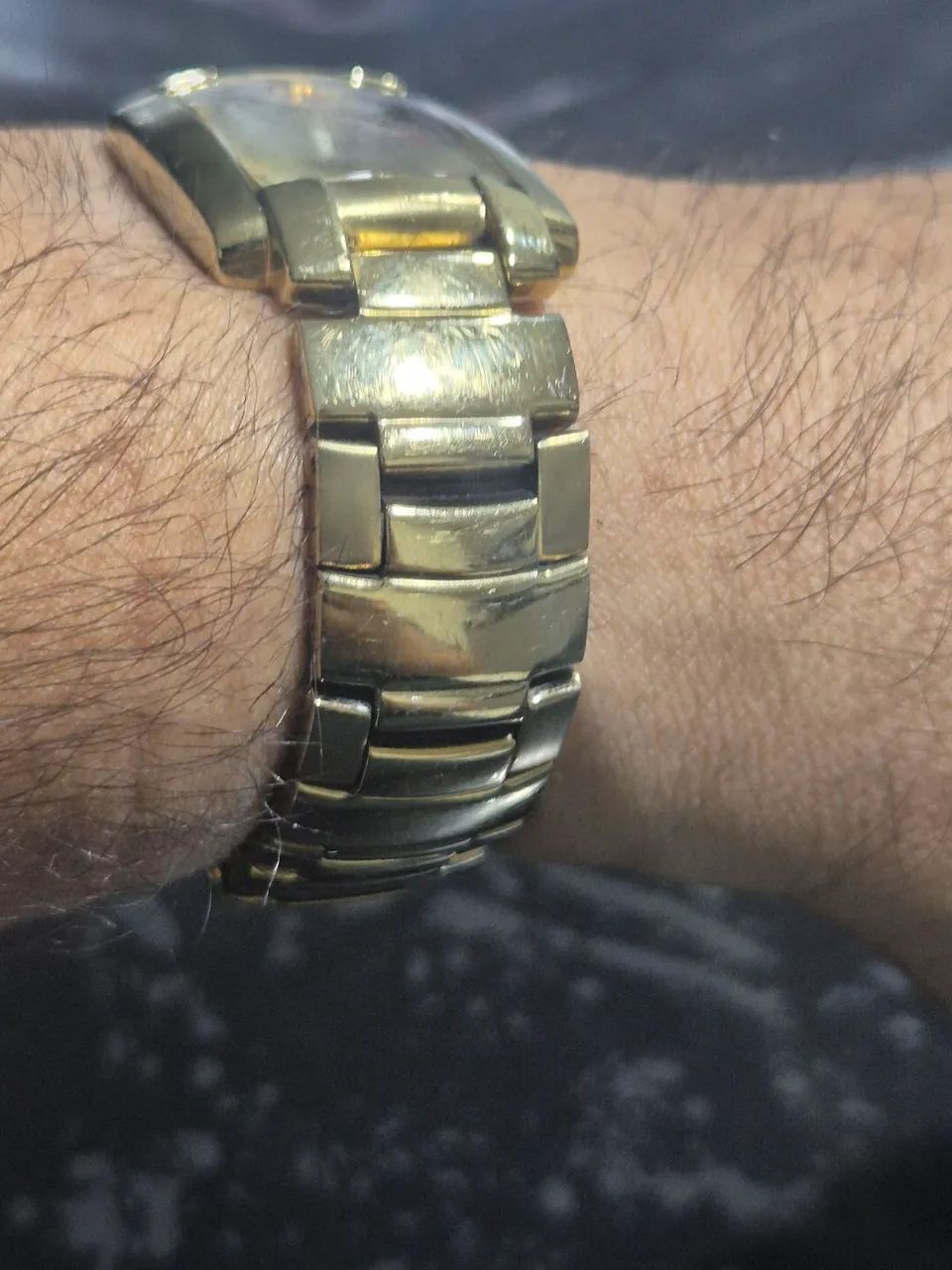 Relógio CITIZEN TANK DOURADO À QUARTZ   - Foto 5
