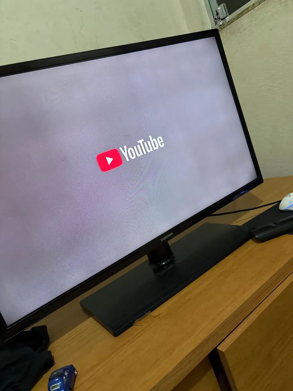 Samsung 32 polegadas acompanha tv box pois a tv não é smart  - Foto 3