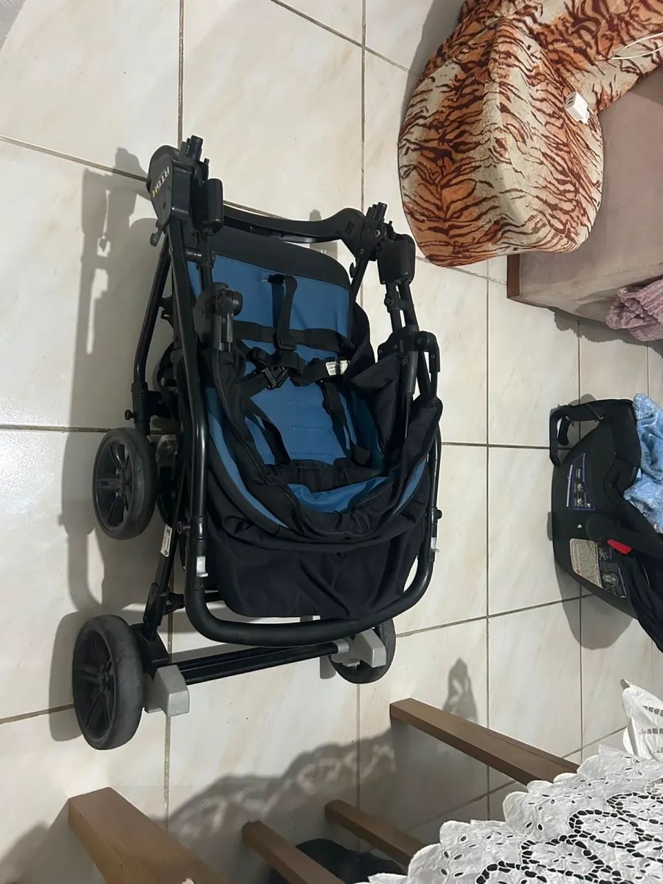 Carrinho De Bebe Burigotto Alca Reversivel