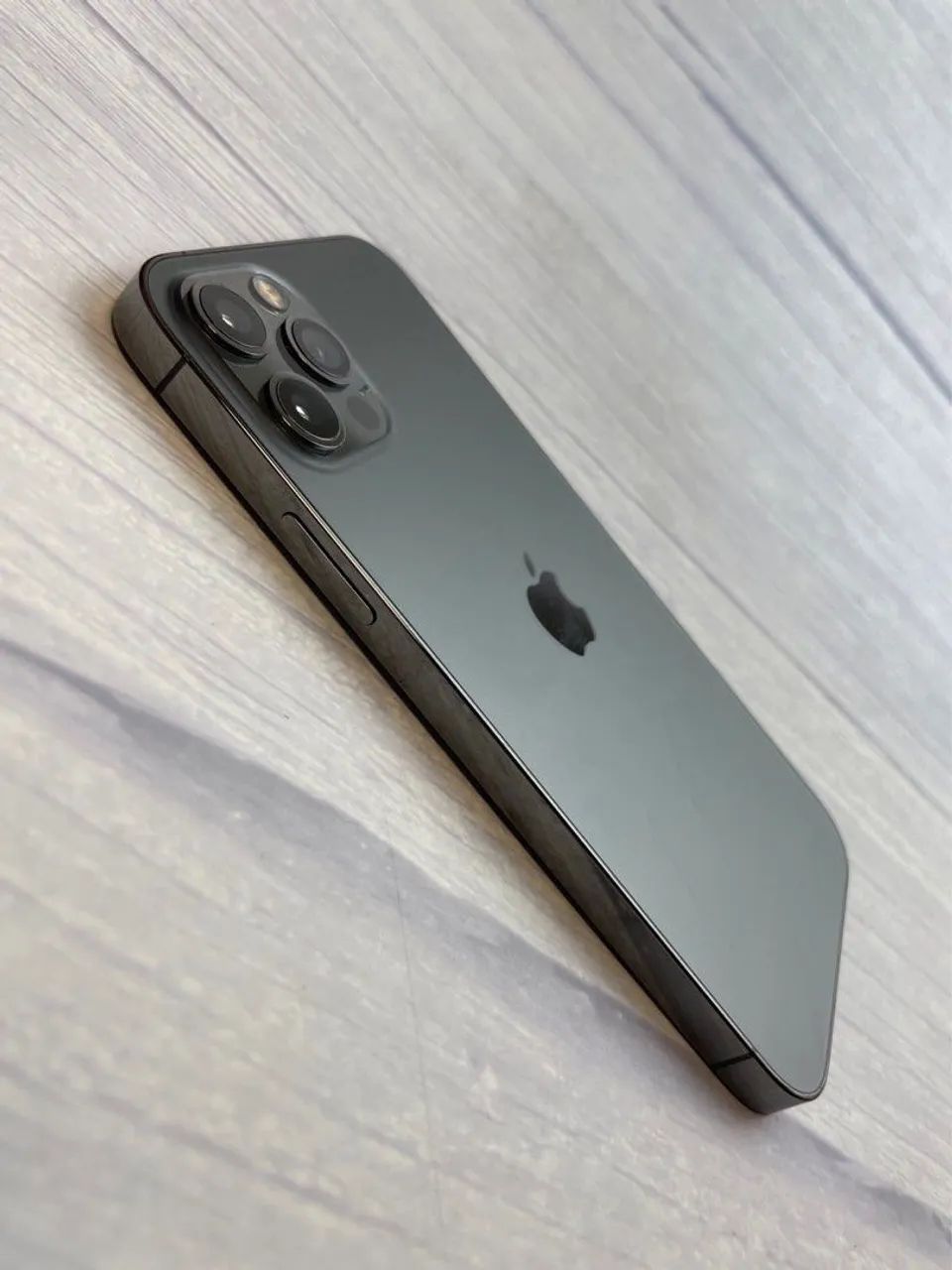 iPhone 12 Pro Max 256gb todo original - Celulares e Smartphones