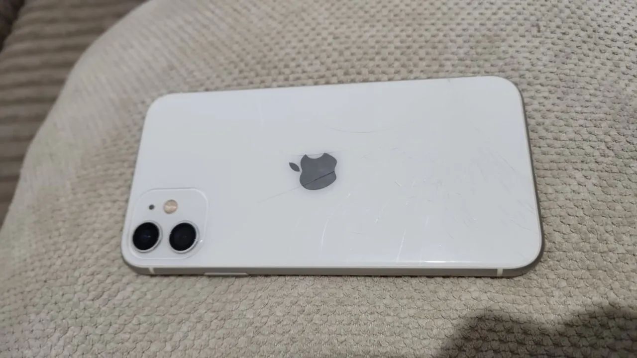 iPhone para troca, olhe a descrição !! - Foto 2