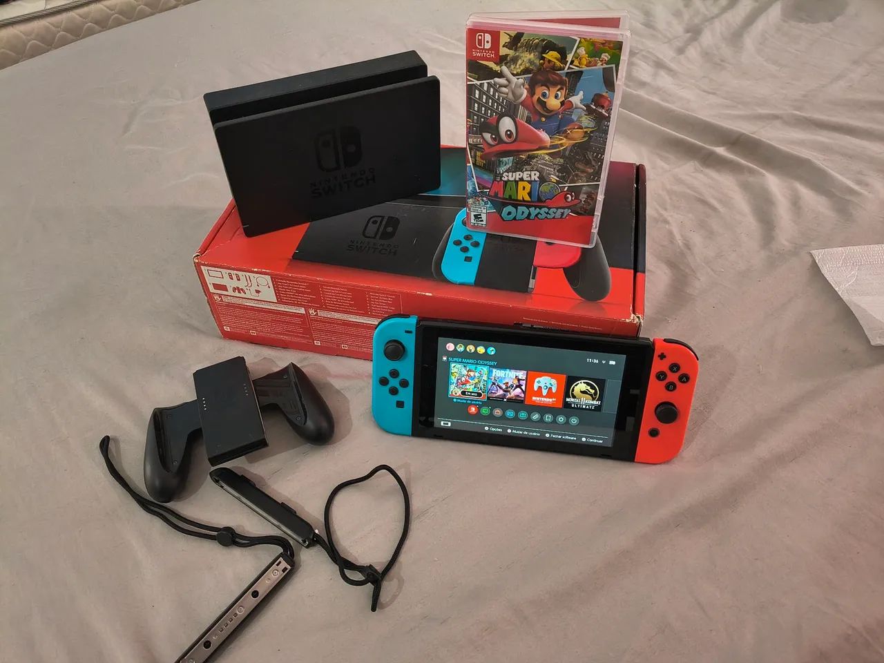 Nintendo switch + Mario Odissey  - Foto 3