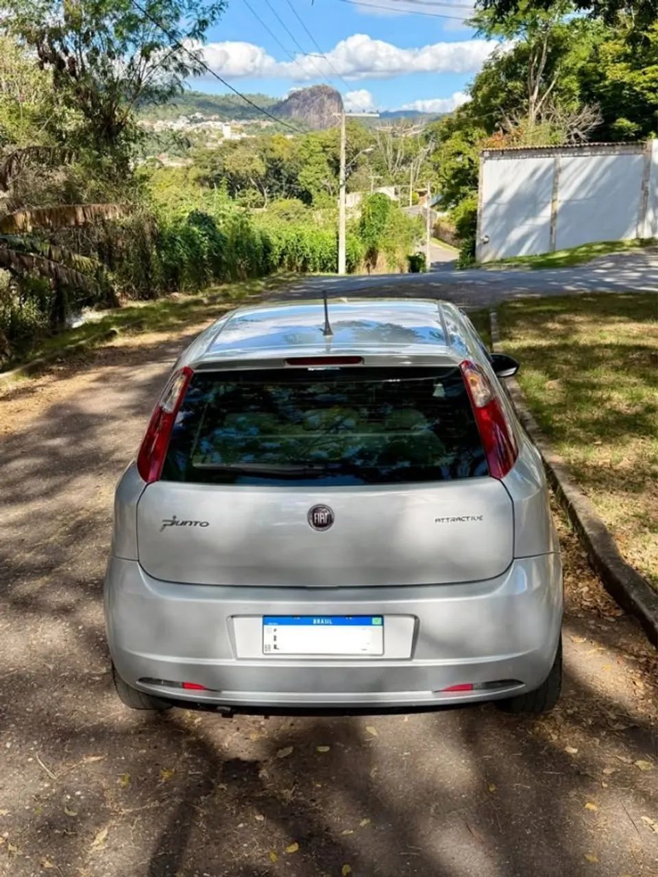Fiat Punto Attractive 1.4 Fire Flex 8V 5P 2012 - Foto 5