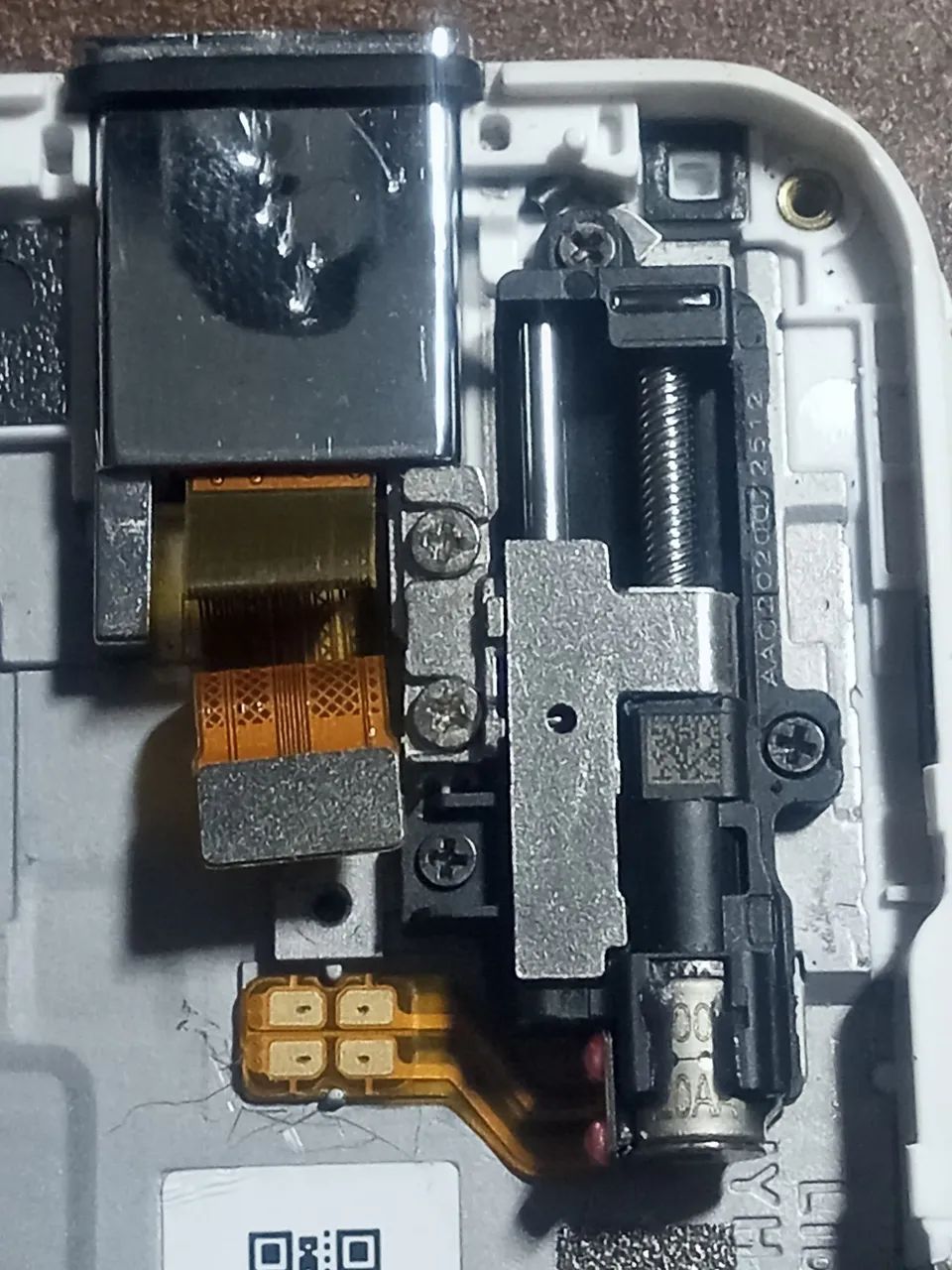 Camera frontal celular moto one fusion plus original  - Foto 3