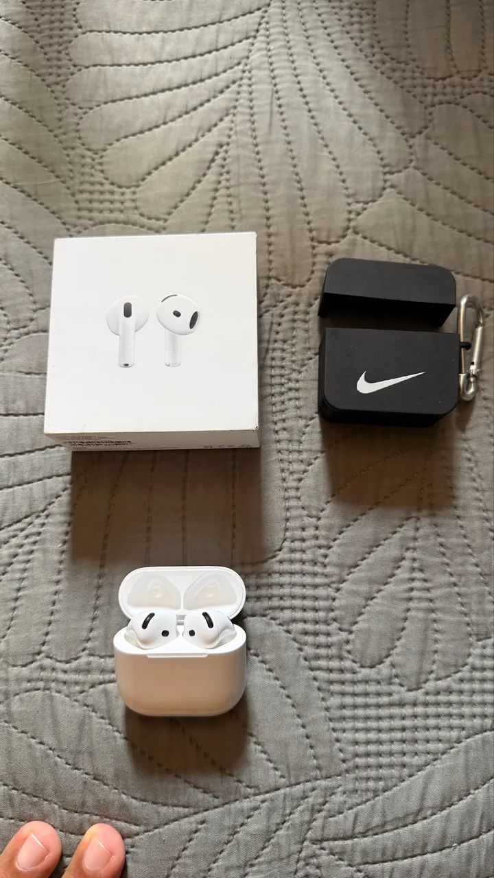 AirPods 4 