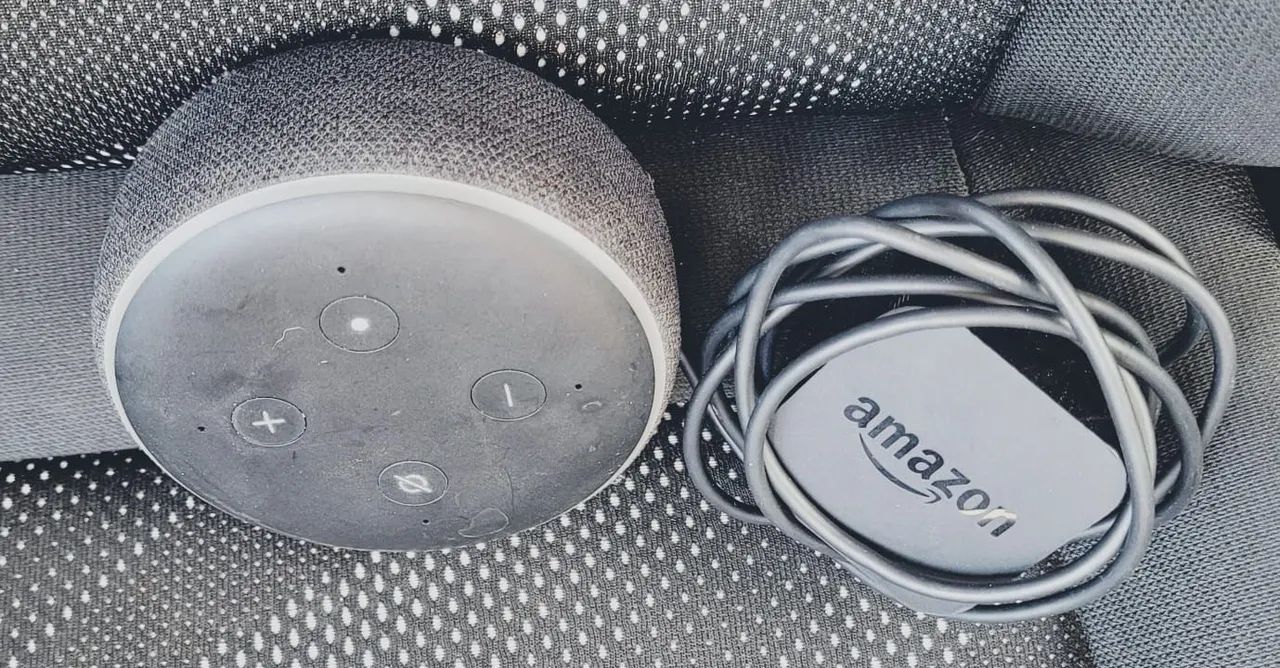 Alexa Echo Dot 3° geração.