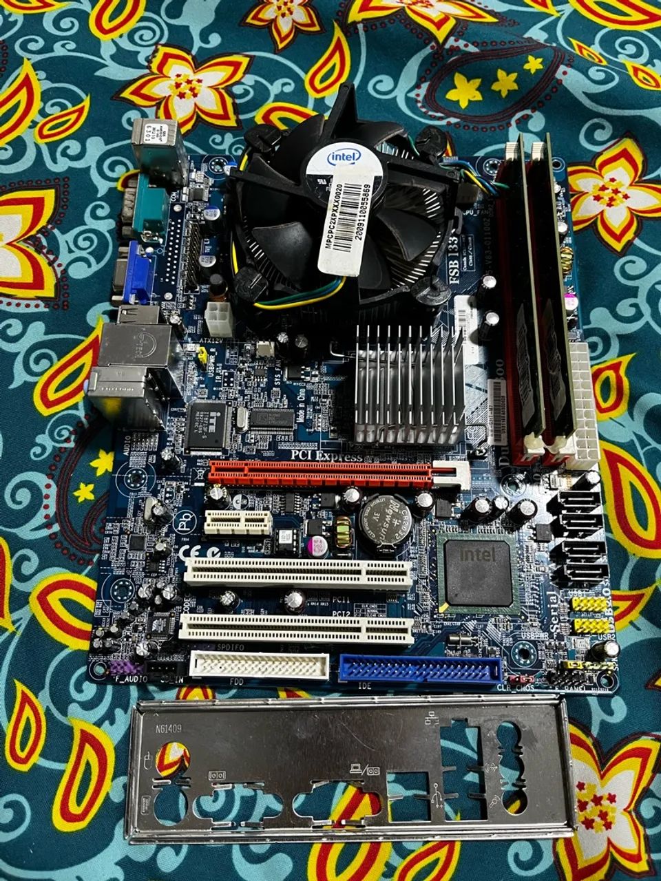 Vendo kit ddr2 funcionando perfeitamente 