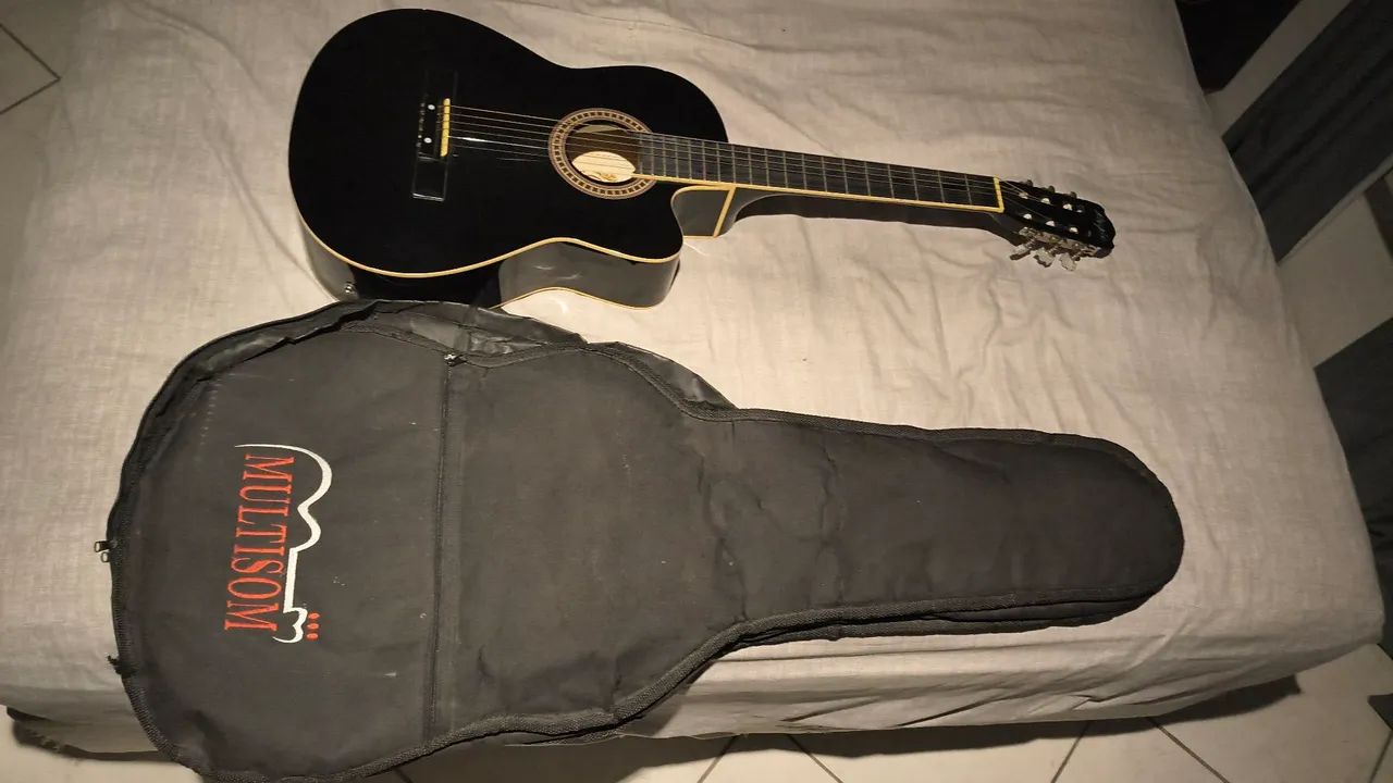 Violão Preto 