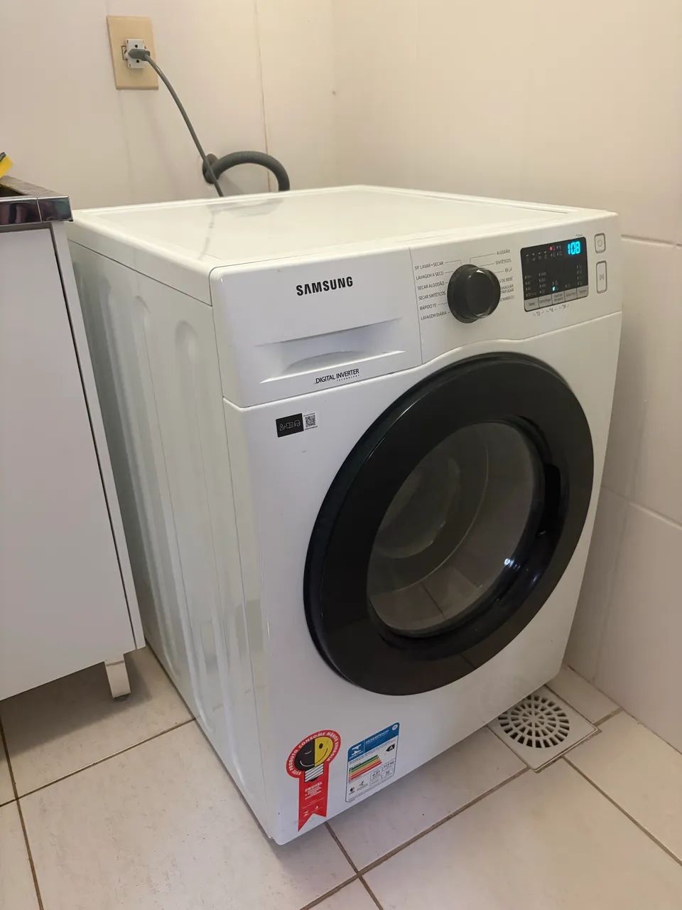 Lava e seca Samsung WD11M