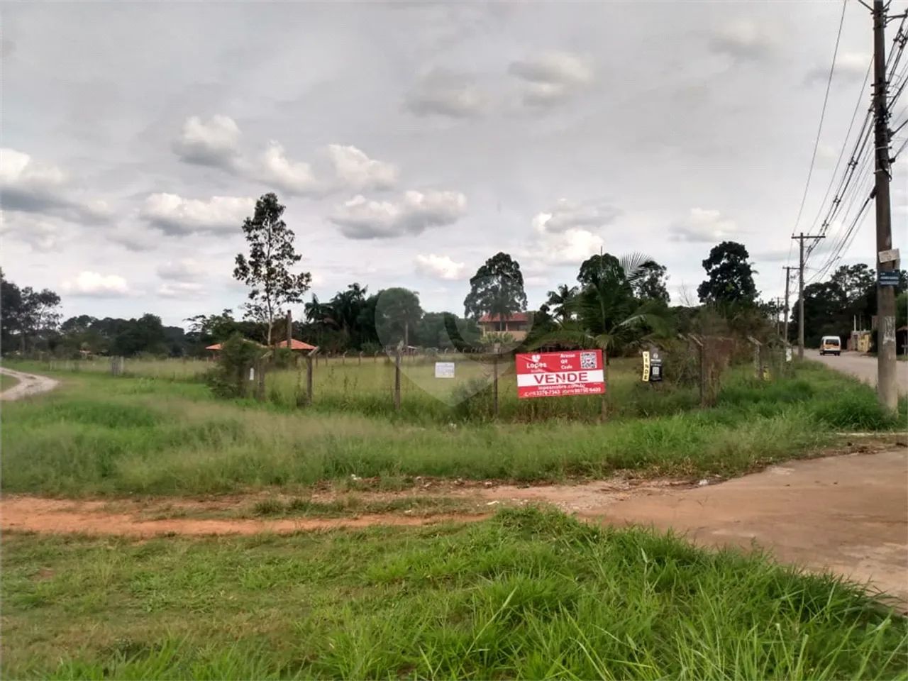 Terreno à venda em Retiro santana - SP