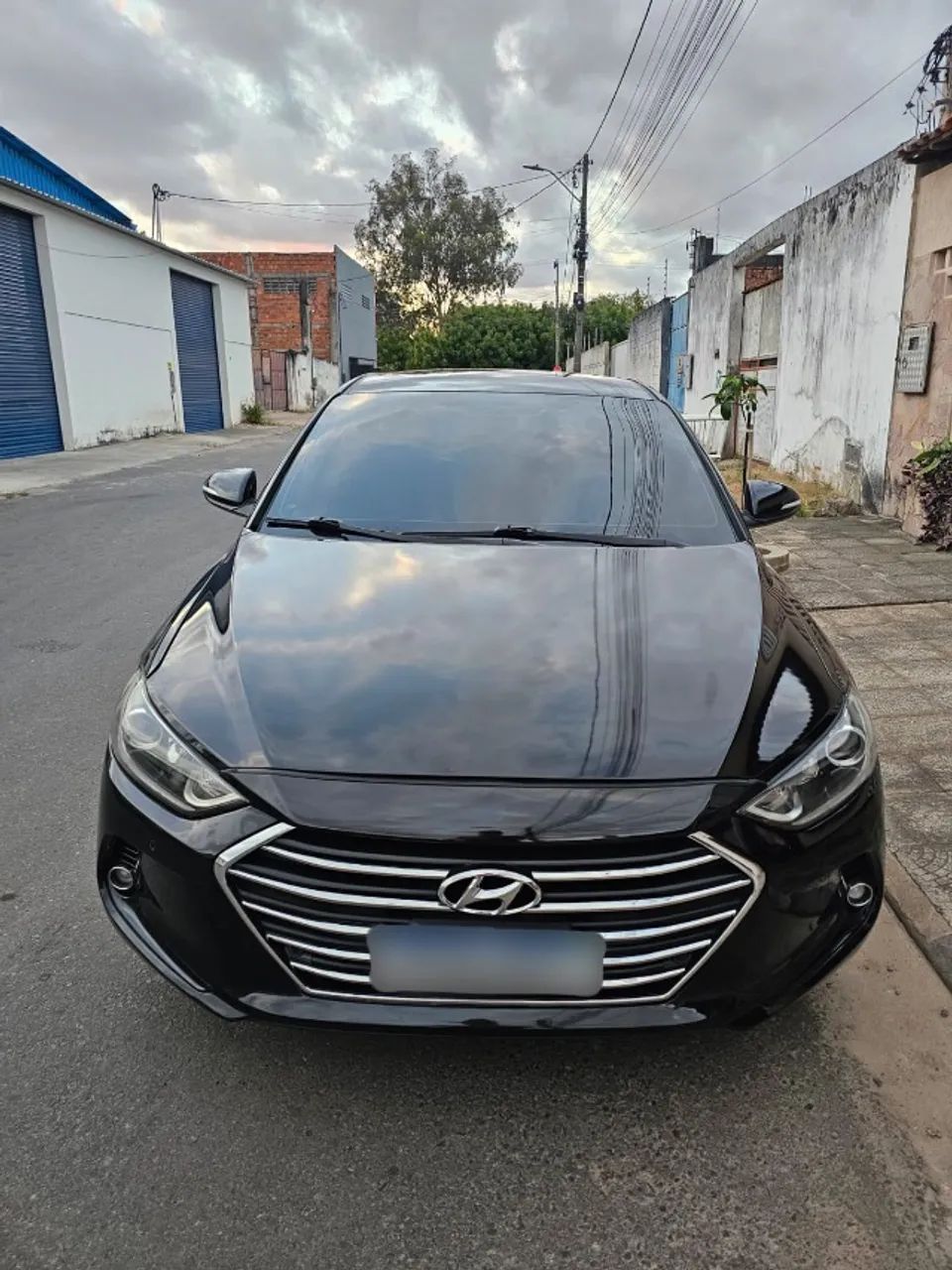 Hyundai Elantra 2.0 16V FLEX AUT. 2017