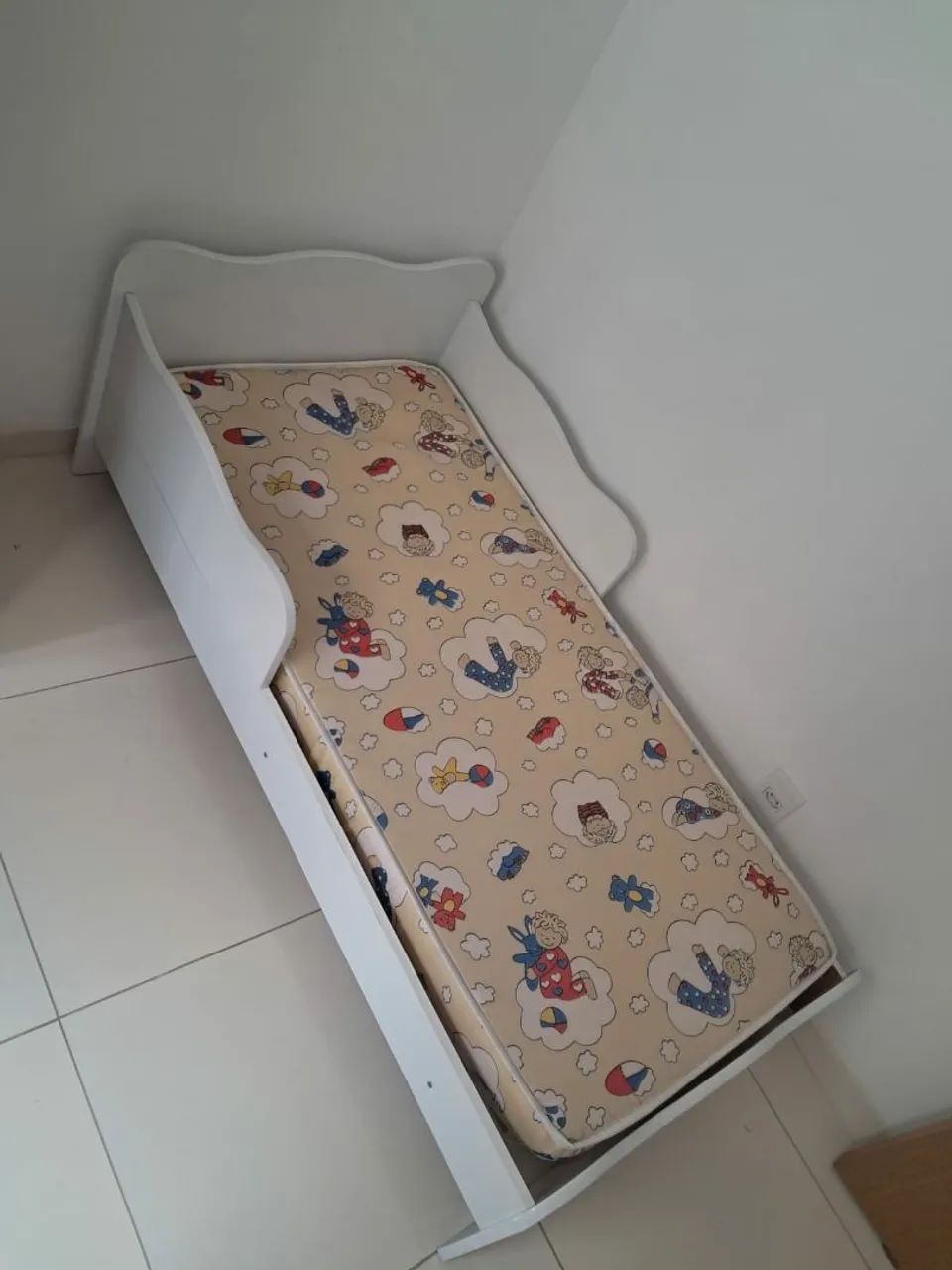 Cama infantil (Mini cama)