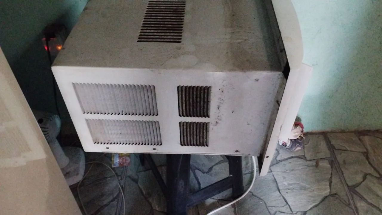 Ar condicionado 7.500 BTUs  - Foto 2