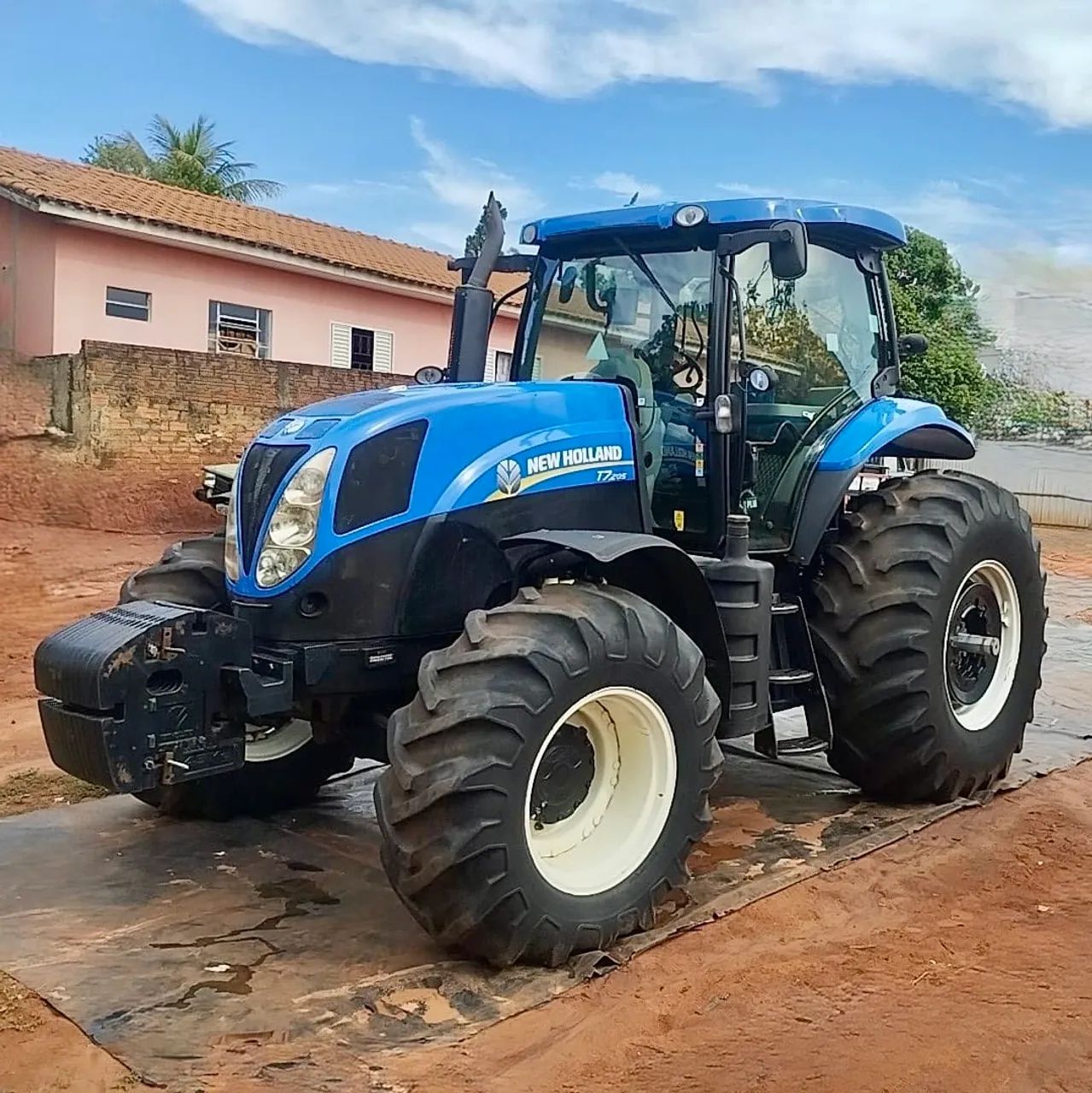 New Holland T7.205 - 2013