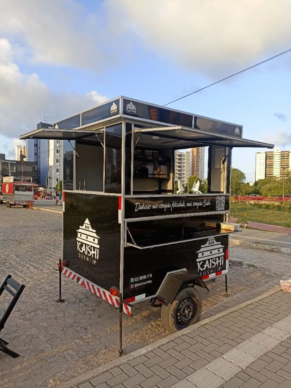 Trailer de lanche para Sushi, comporta 2 pessoas - Foto 2