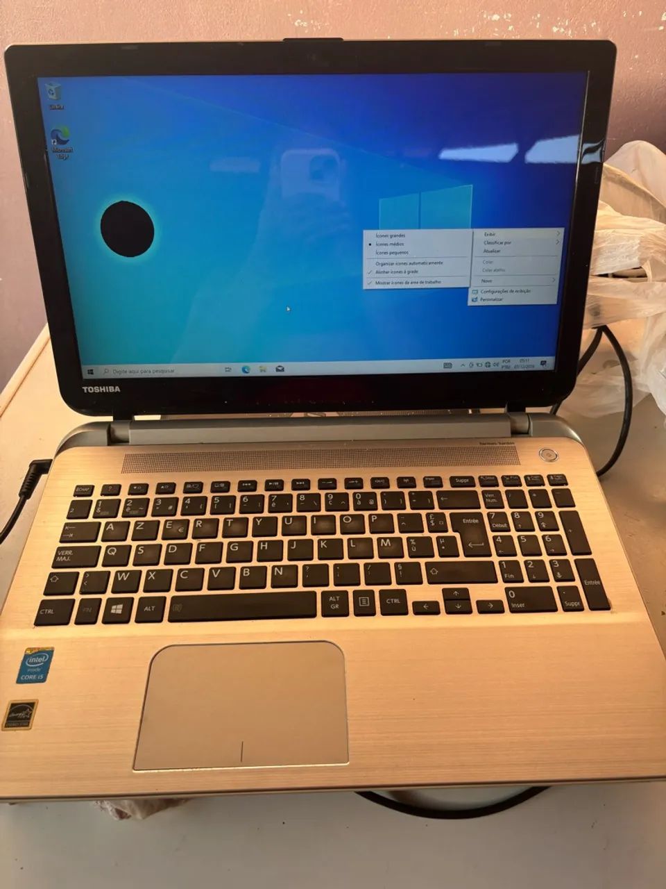 Vendo notebook Toshiba  - Foto 2