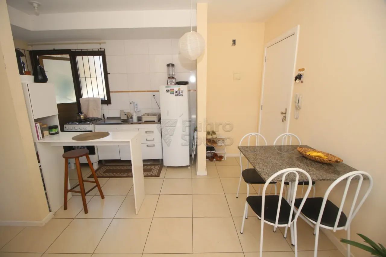 Apartamento com Terraço e Vaga Coberta - Próximo à UCPel e UFPel - Foto 4